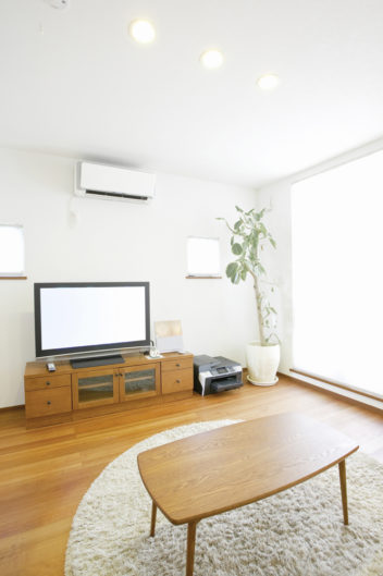 Choosing between ducted and split air conditioner